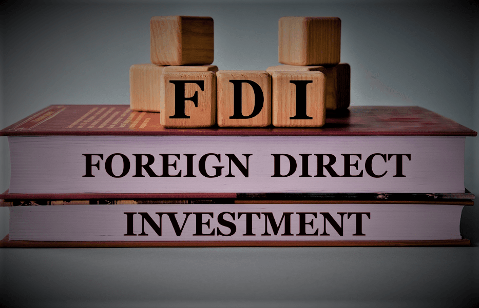 يلعب الاستثمار الأجنبي المباشر دورًا مهمًا في الاقتصاد العالمي، حيث يجذب تدفقات رأس المال، ويخلق فرص العمل، ويعزز النمو الاقتصادي. في ملخص كتاب الاستثمار الأجنبي المباشر، يتعمق المؤلف في تعقيدات الاستثمار الأجنبي المباشر وتأثيره على الاقتصاد.